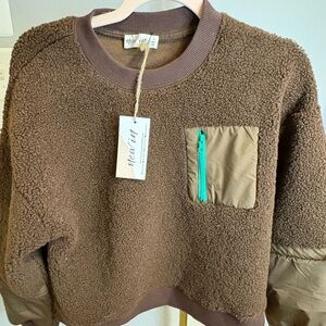 NWT Trendy Brown Fleece Sweatshirt with Pocket